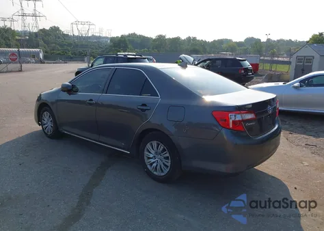 2013 Toyota Camry Hybrid Le из США, поврежденный, VIN 4T1BD1FK5DU074343